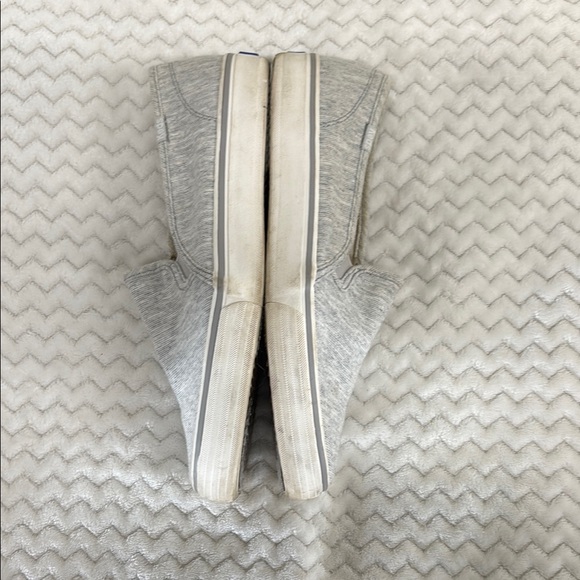 Keds Gray Slip-On Sneakers Size 9 - Picture 4 of 6